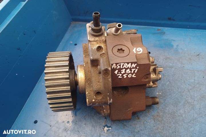 Pompa inalta presiune 1.7  CDTI  0445010086  8973279240 Opel Astra H - 1