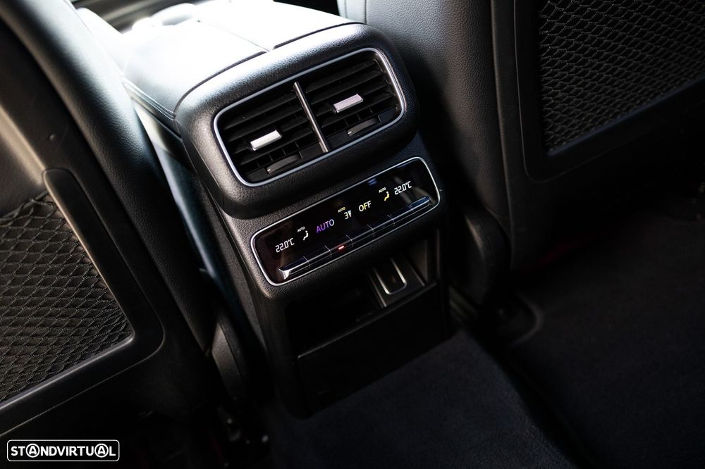 Mercedes-Benz GLE 350 de 4Matic - 17