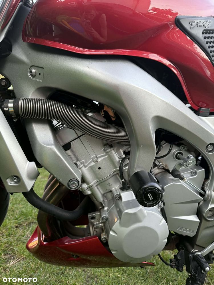 Yamaha FZ6 - 5