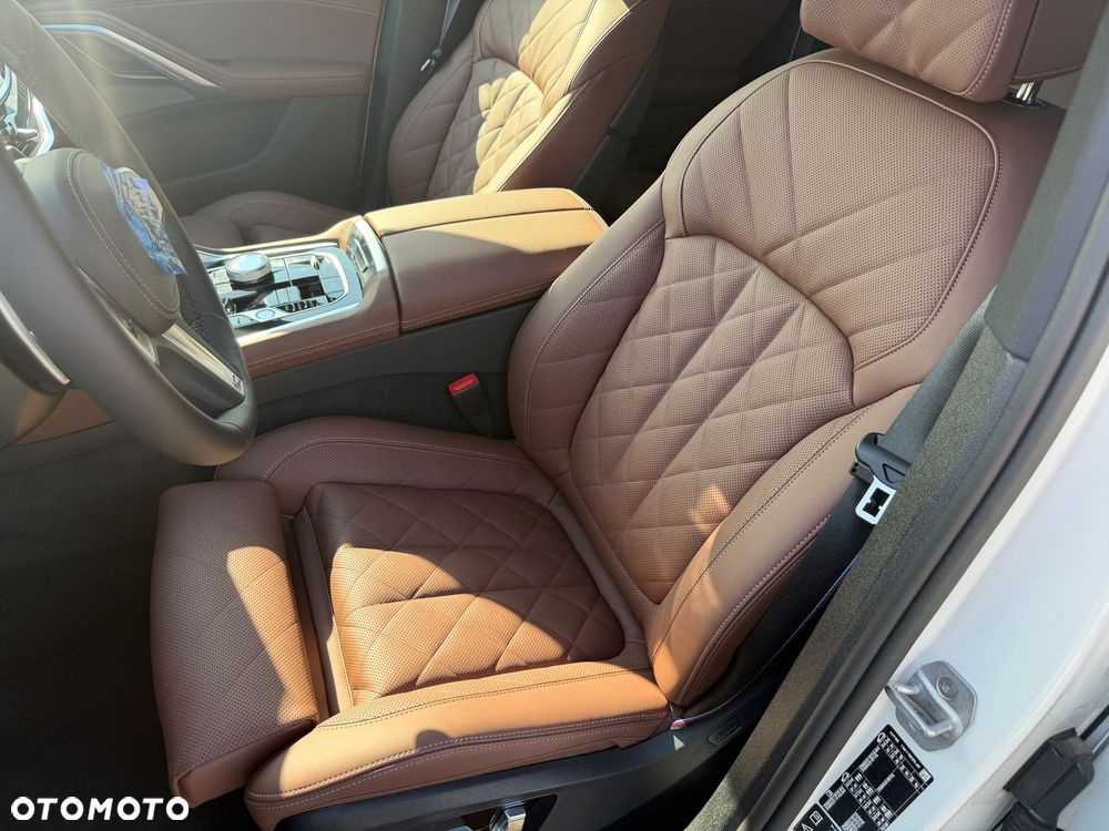 BMW X6 xDrive30d mHEV - 8