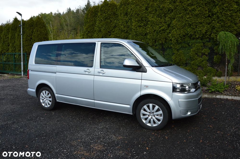 Volkswagen Multivan - 9