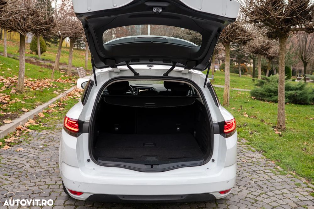 Renault Megane BLUE dCi 115 BUSINESS EDITION - 15