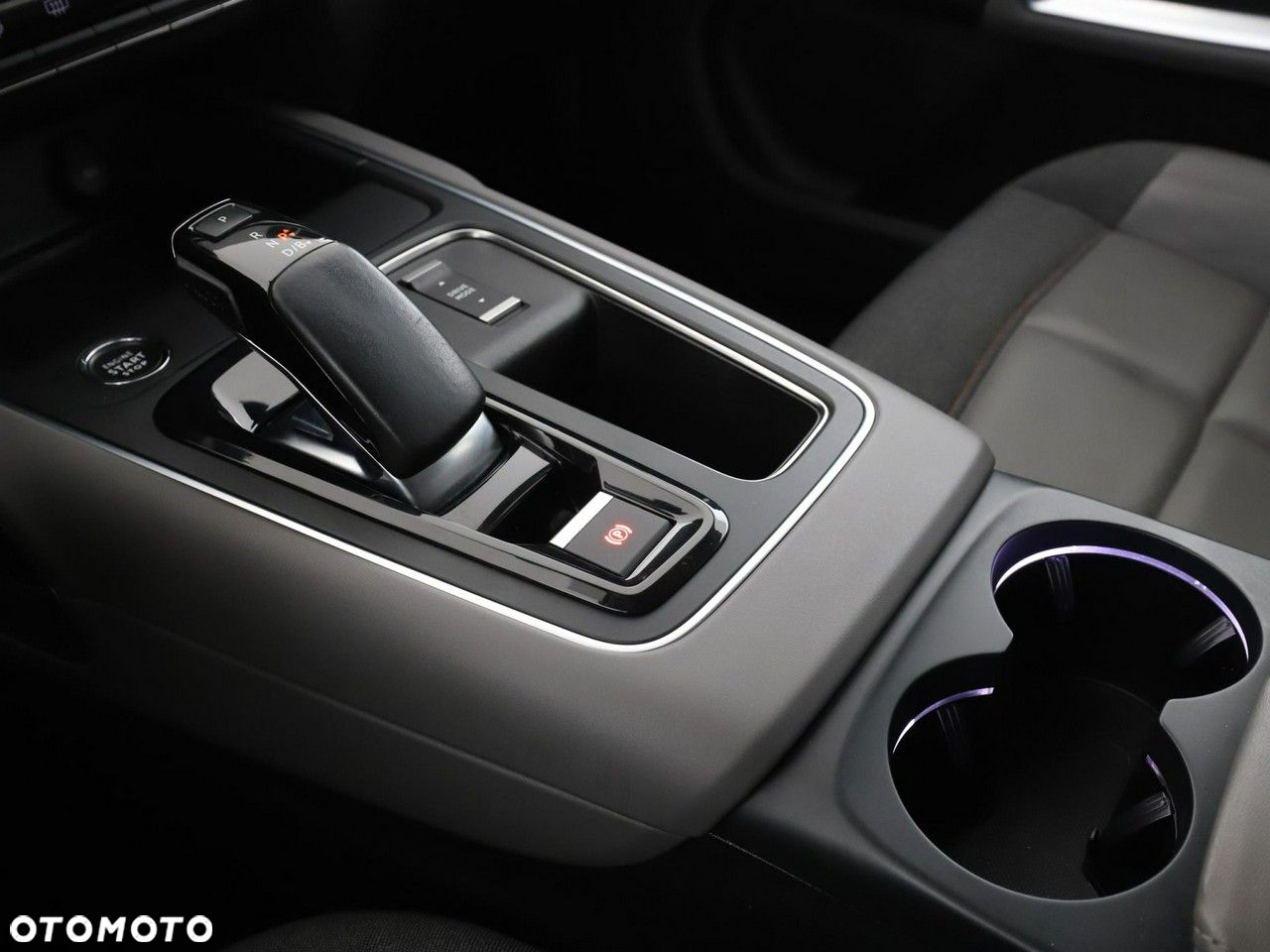 Citroën C5 Aircross 1.6 PHEV 225 Shine Pack EAT8 - 32