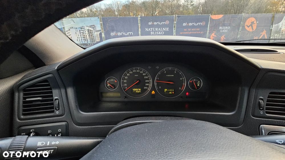 Volvo V70 D5 AWD Automatik - 9