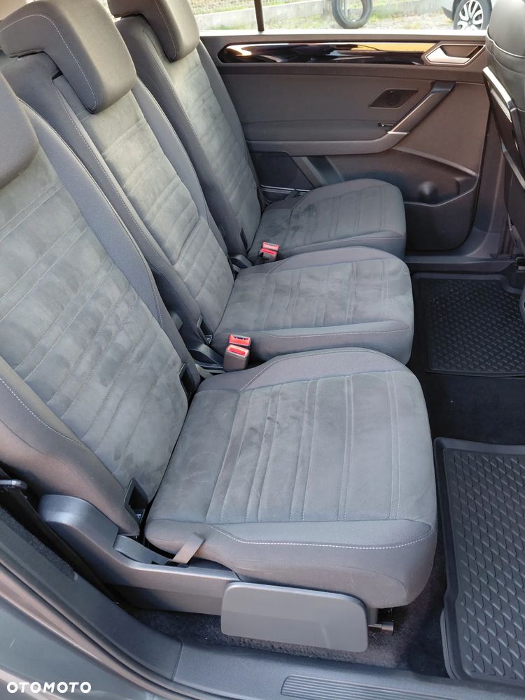 Volkswagen Touran 1.8 TSI BMT Highline DSG - 24