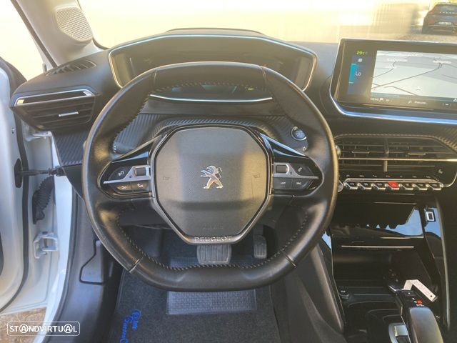 Peugeot e-208 Active Pack - 16