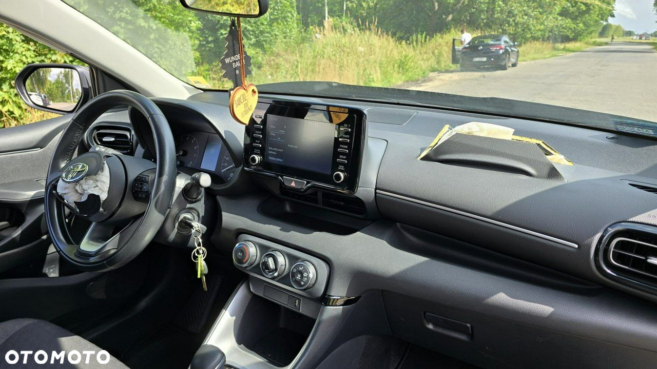 Toyota Yaris - 15