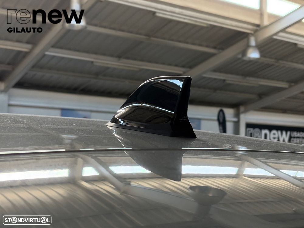 Renault Clio 1.0 TCe Techno Bi-Fuel - 21