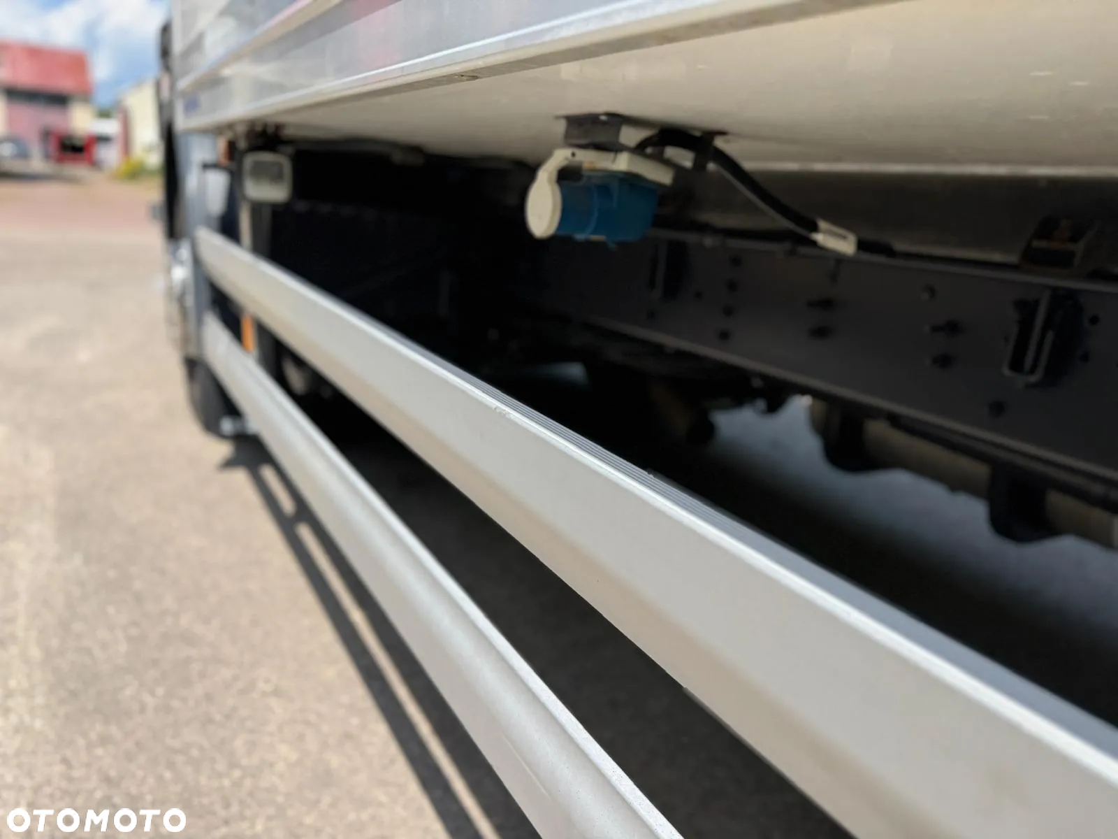 Scania Scania P 450 / CHŁODNIA + WINDA / 23 PALETY / EURO6 / OŚ SKRĘTNA / CARRIER/ ASO - 14
