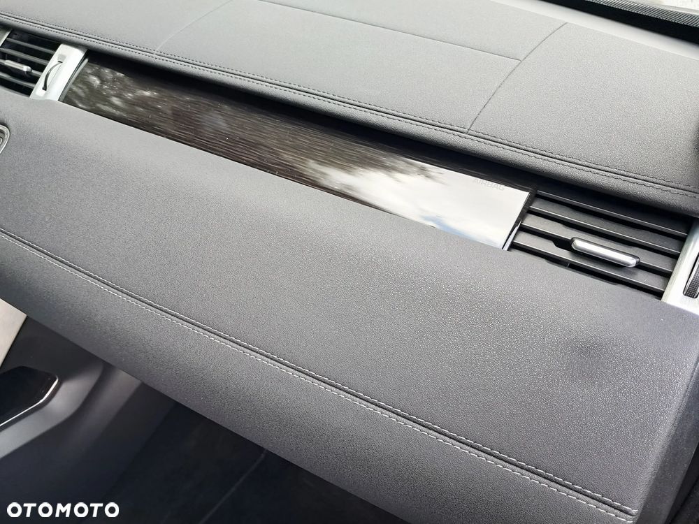 Land Rover Range Rover Evoque - 19