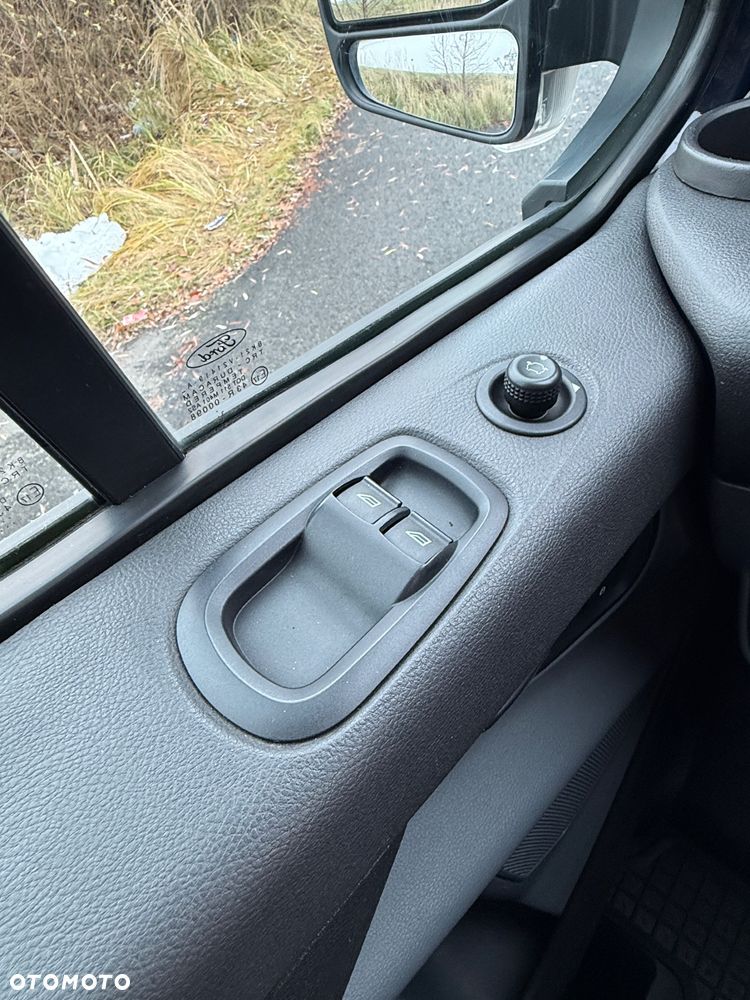 Ford Transit Custom Kombi 300 L2H1 Trend - 29