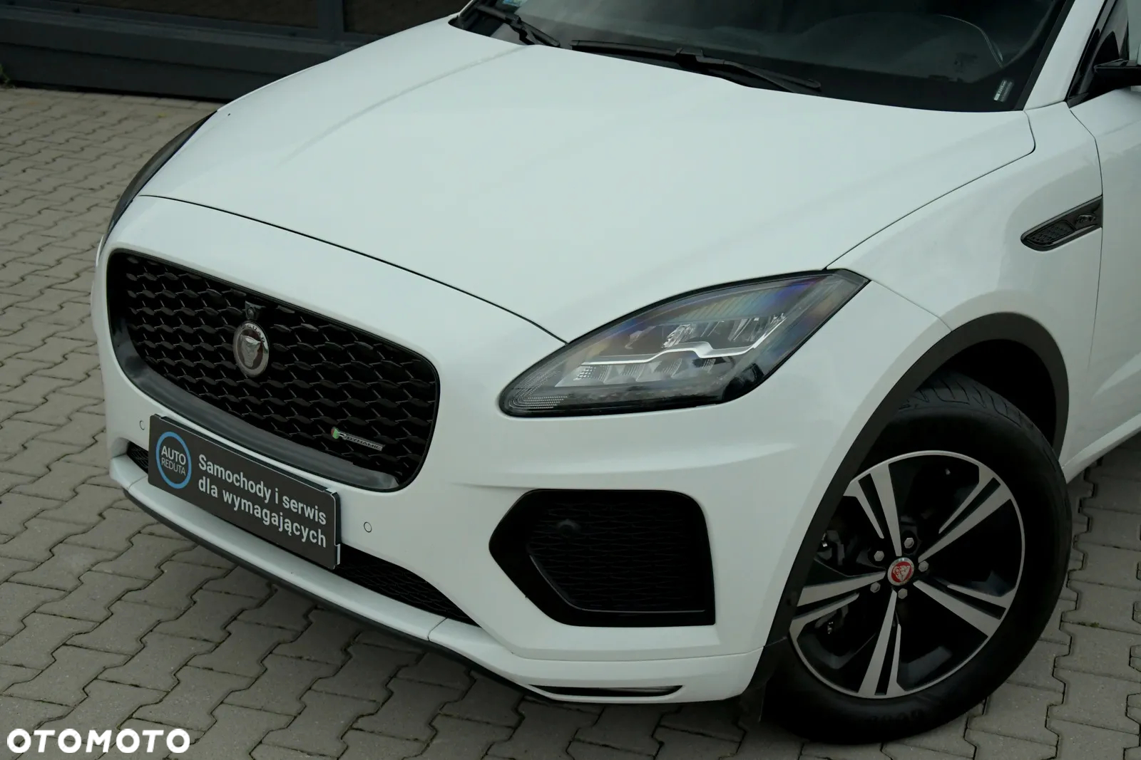 Jaguar E-Pace D200 AWD R-Dynamic S - 9