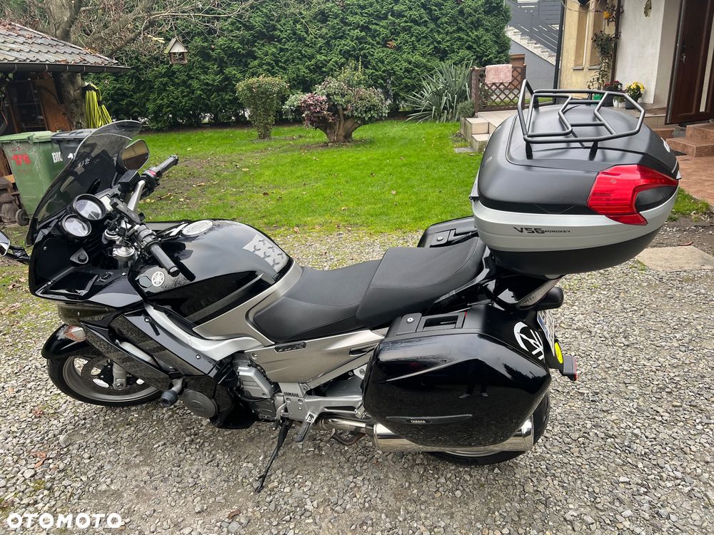 Yamaha FJR - 1