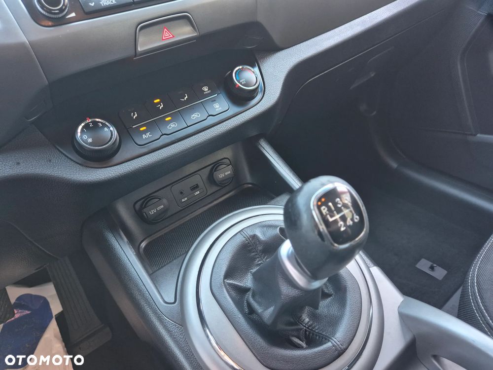 Kia Sportage 1.6 GDI 2WD ISG Vision - 39