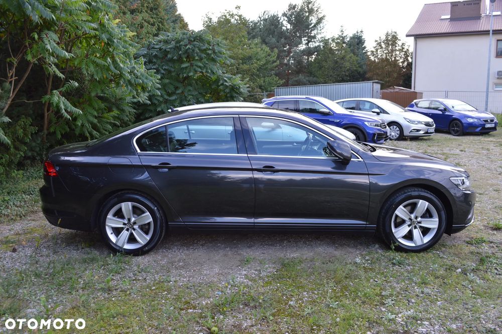 Volkswagen Passat 2.0 TSI Business DSG - 29
