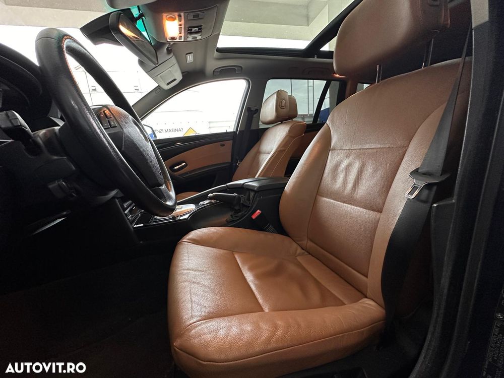 BMW Seria 5 520d Aut. - 11