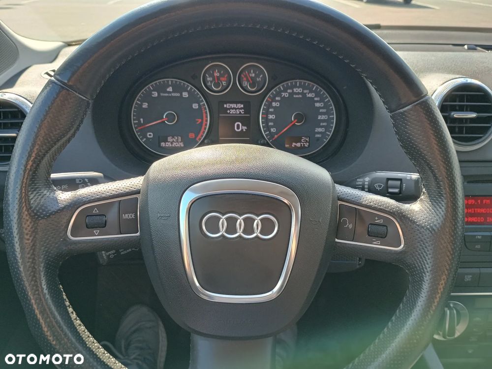 Audi A3 Sportback 1.6 Attraction - 11