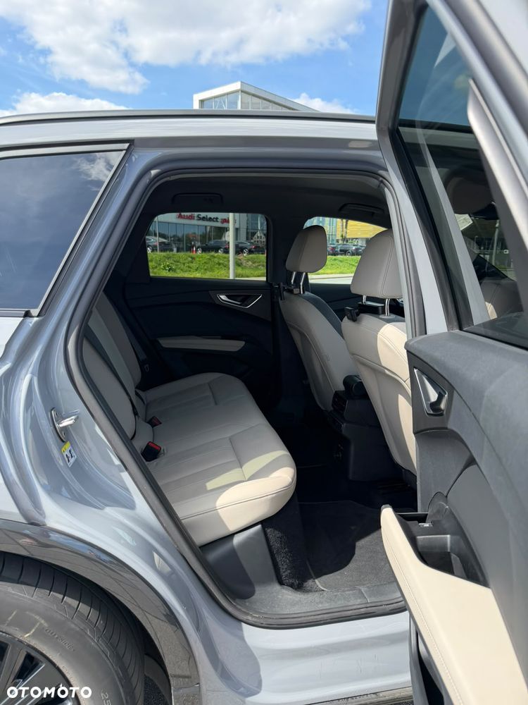 Audi Q4 e-tron - 20