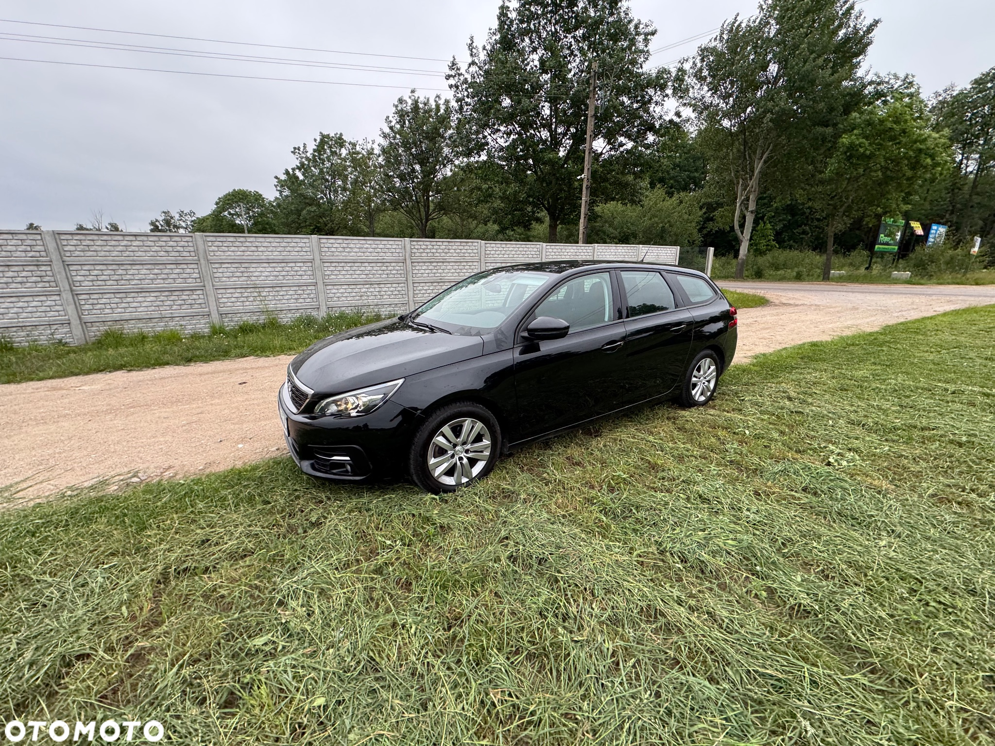 Peugeot 308 1.5 BlueHDi Allure S&S - 9