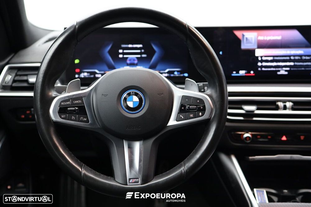 BMW 320 e Pack Desportivo M Auto - 10