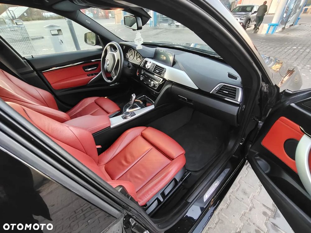 BMW 3GT 320i GPF xDrive Sport Line - 9