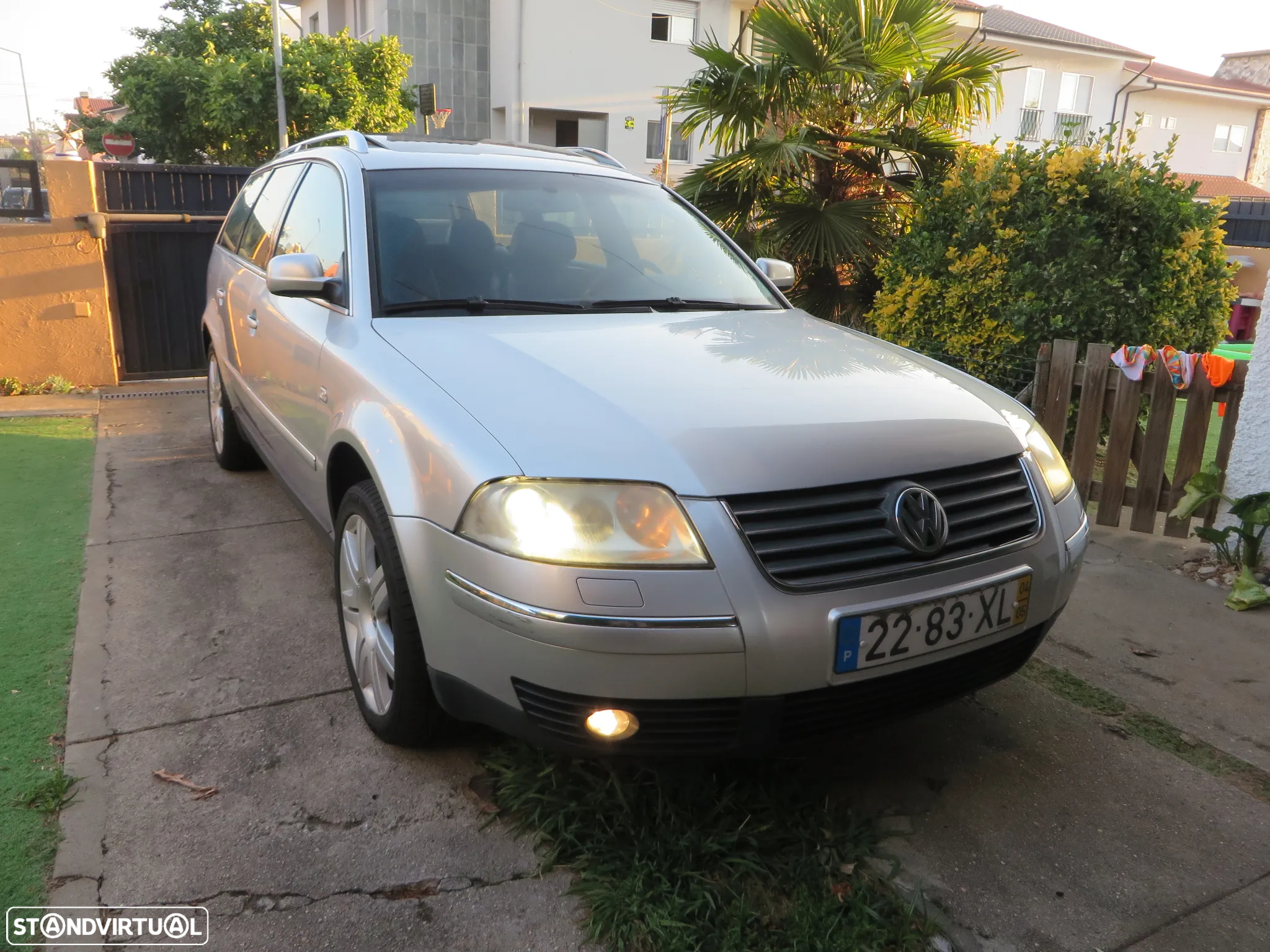 VW Passat Variant 1.9 TDi Highline - 3
