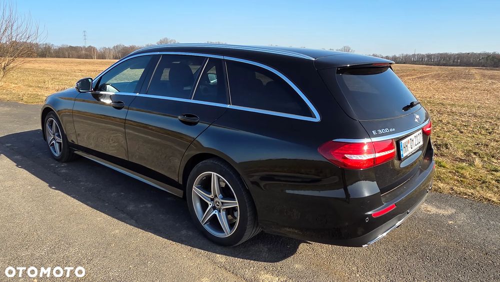 Mercedes-Benz Klasa E 300 de 9G-TRONIC AMG Line - 23