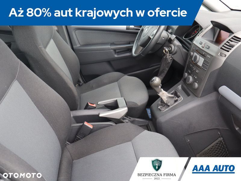 Opel Zafira - 11