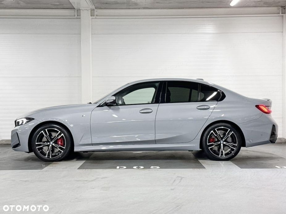 BMW Seria 3 320d xDrive mHEV M Sport sport - 3