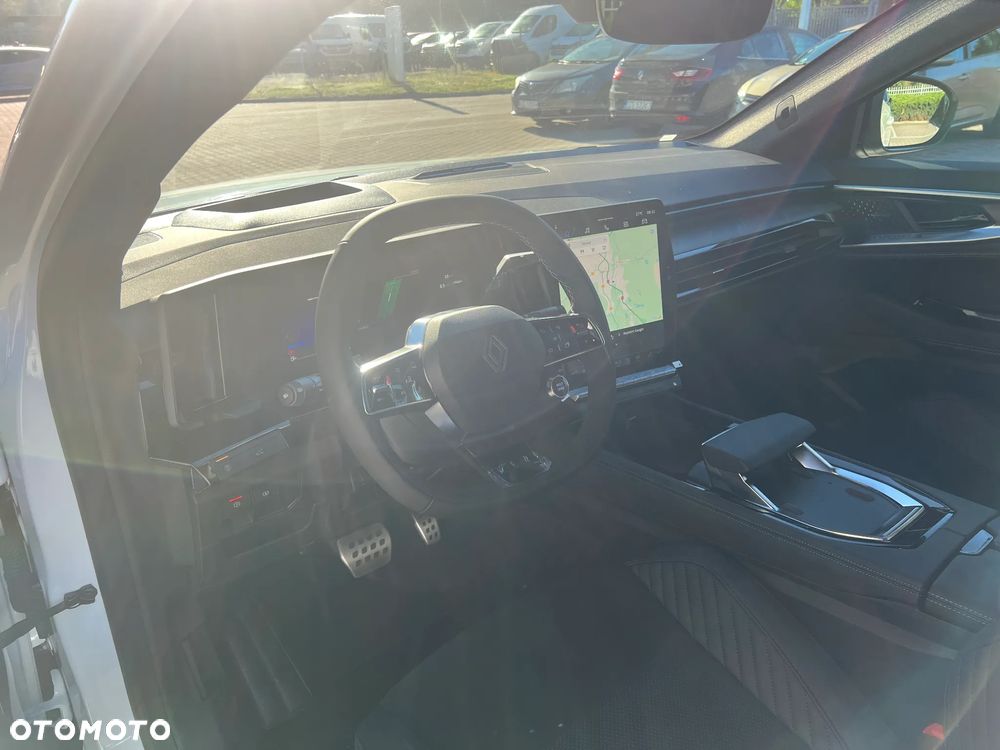 Renault Rafale 1.2 E-Tech Full Hybrid 200 esprit Alpine MMT - 11