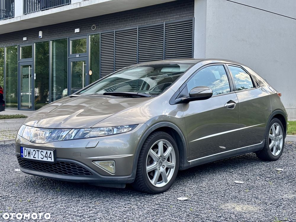 Honda Civic 1.8i-VTEC Sport - 1