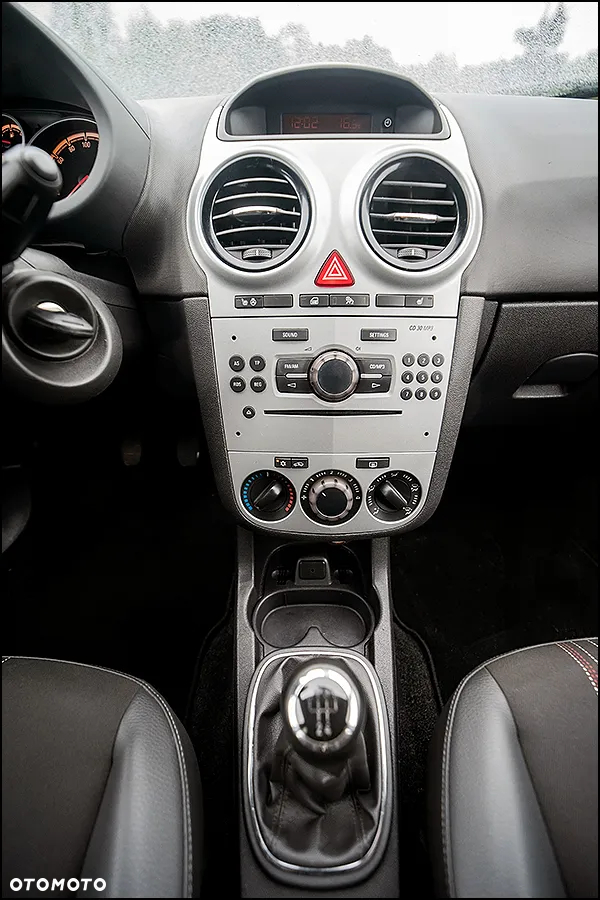 Opel Corsa - 27