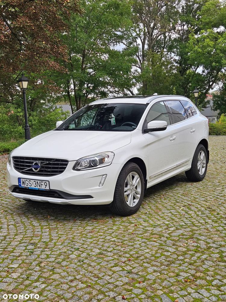 Volvo XC 60 D3 Drive-E Summum - 1