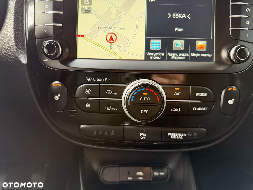 Kia Soul 1.6 GDI Dream Team Edition - 27