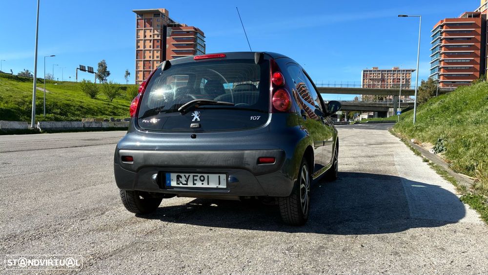 Peugeot 107 1.0 Active - 2
