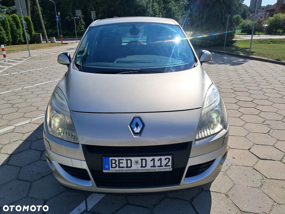 Renault Scenic 1.4 16V TCE Privilege - 8