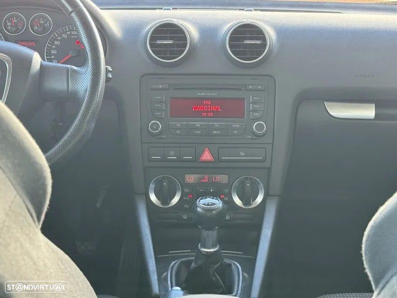 Audi A3 Sportback 1.9 TDi Sport - 13