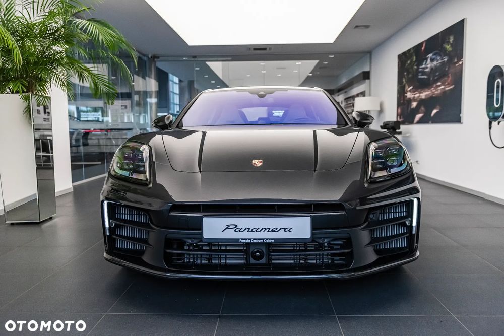 Porsche Panamera 4 - 14