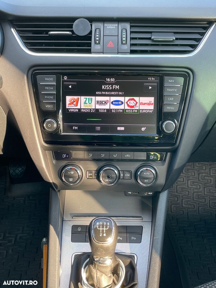 Skoda Octavia 1.6 TDI (Green tec) Ambition - 10