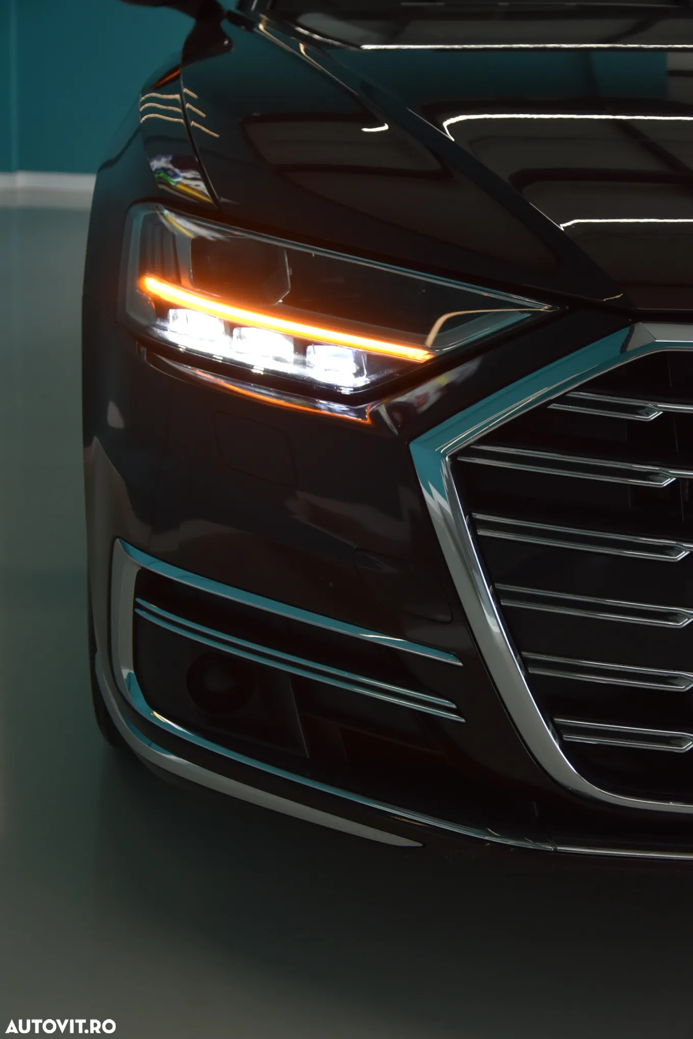 Audi A8 55 TFSI quattro Tiptronic MHEV - 34