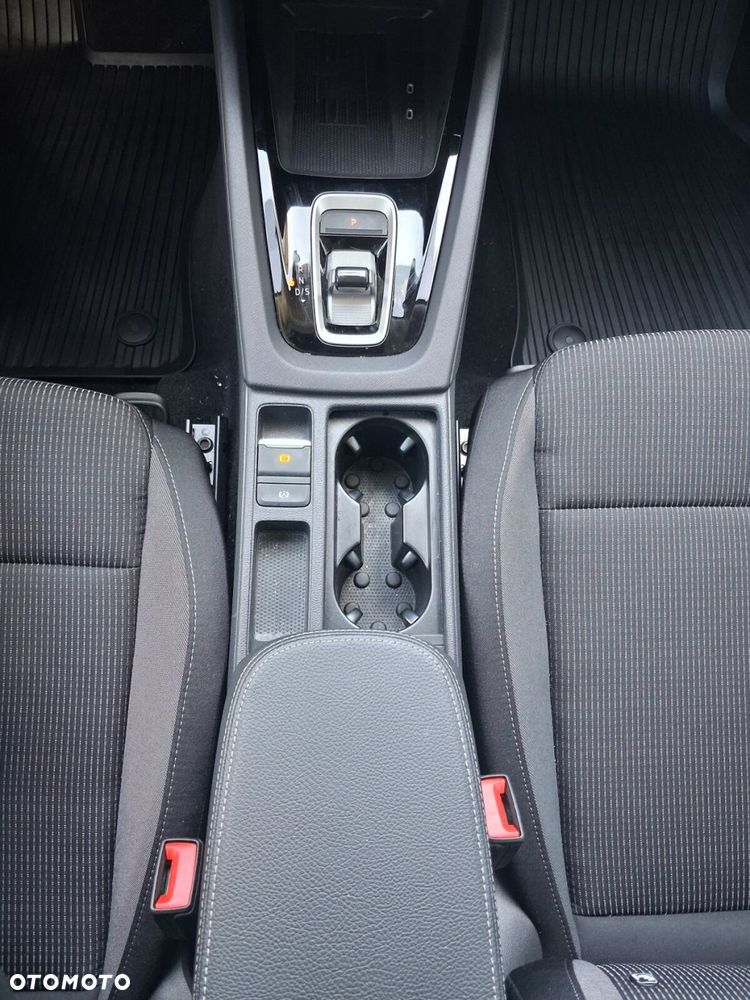 Skoda Octavia 2.0 TDI Selection DSG - 33