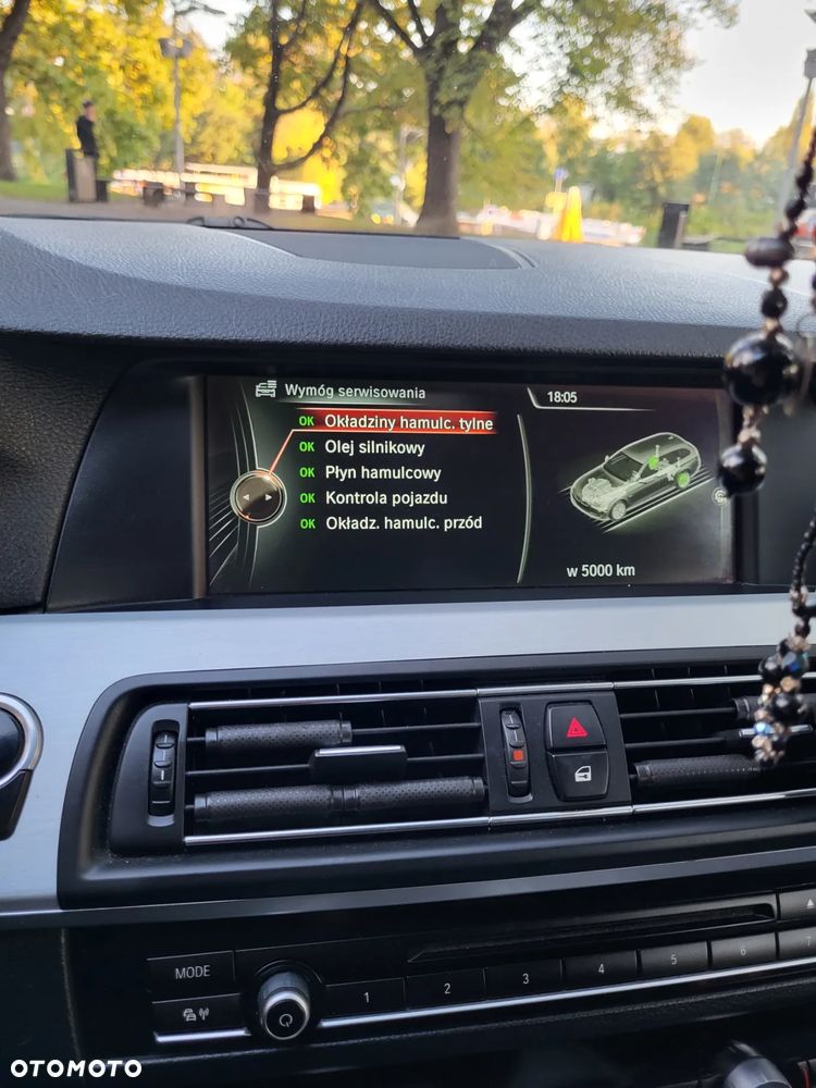 BMW Seria 5 520d Touring - 6
