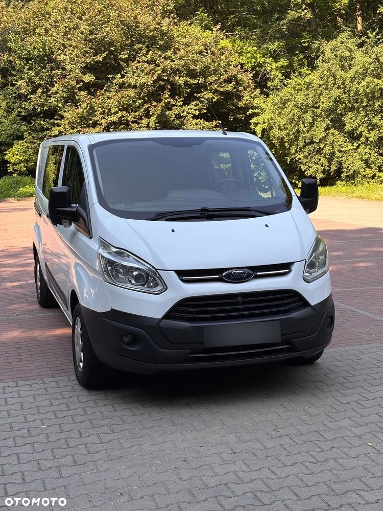 Ford TRANSIT CUSTOM - 1