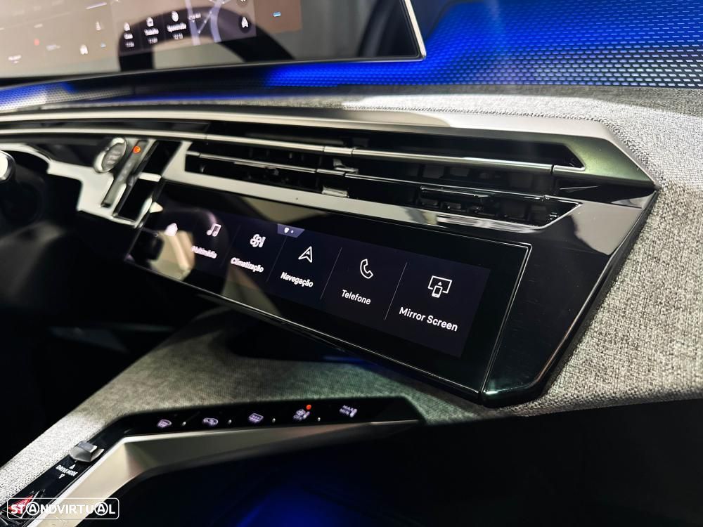 Peugeot E-3008 73 kWh Allure - 36