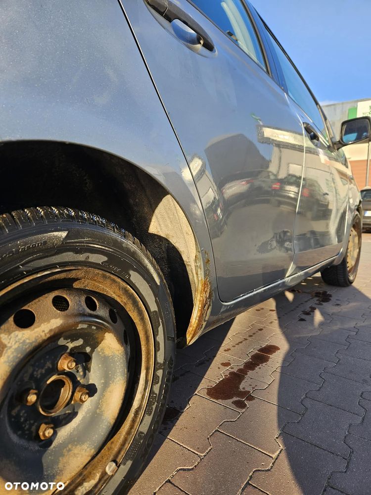 Toyota Yaris 1.0 Luna A/C - 4