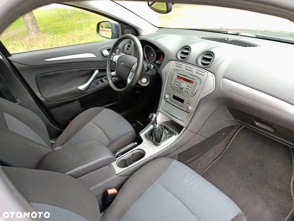 Ford Mondeo 1.8 TDCi Trend - 7