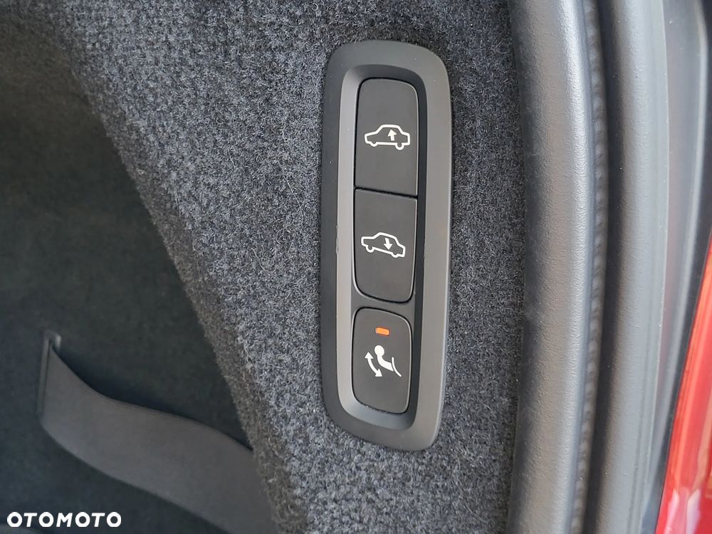 Volvo XC 90 - 26