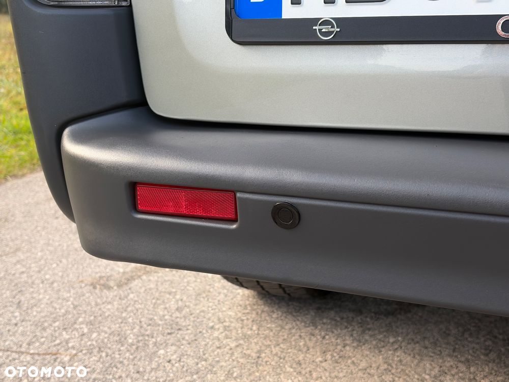 Opel Vivaro L2H1 2.9t - 17
