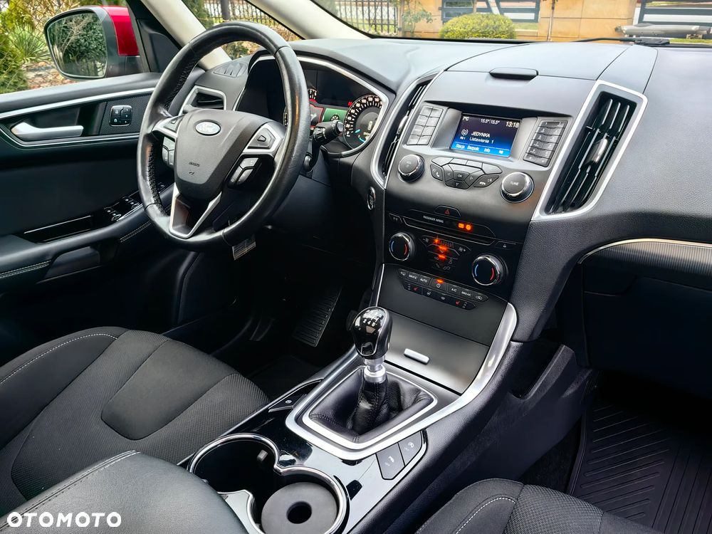 Ford S-Max 1.5 EcoBoost Titanium - 23