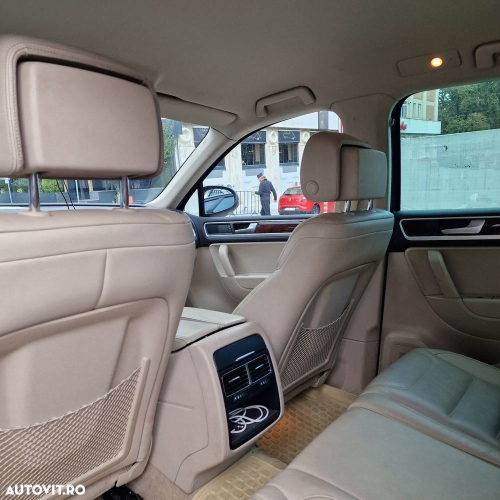 Volkswagen Touareg 3.0 V6 TDI BMT Terrain Tech - 12